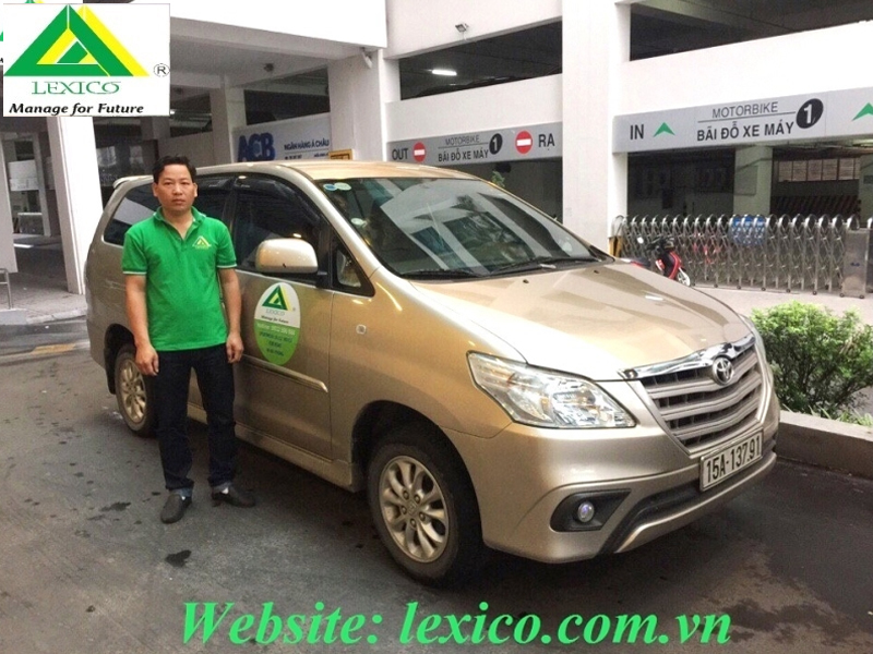 Cho thuê xe ô tô 7 chỗ tại Hải Phòng - Toyota Innova 2014