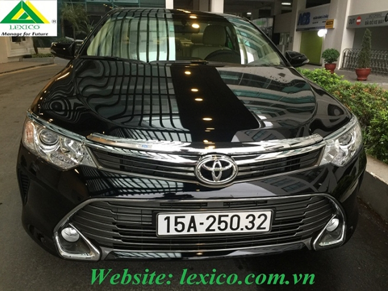 Cho thuê xe Toyota Camry 2.5Q